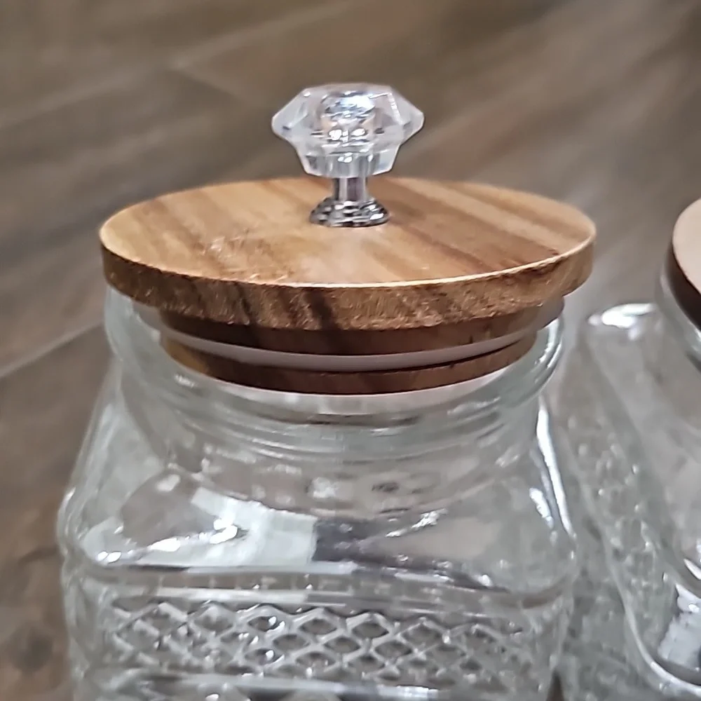 Set of 2 Glass Storage Jars with Airtight Bamboo Lids with Decorative Handles - Picture 2 of 2